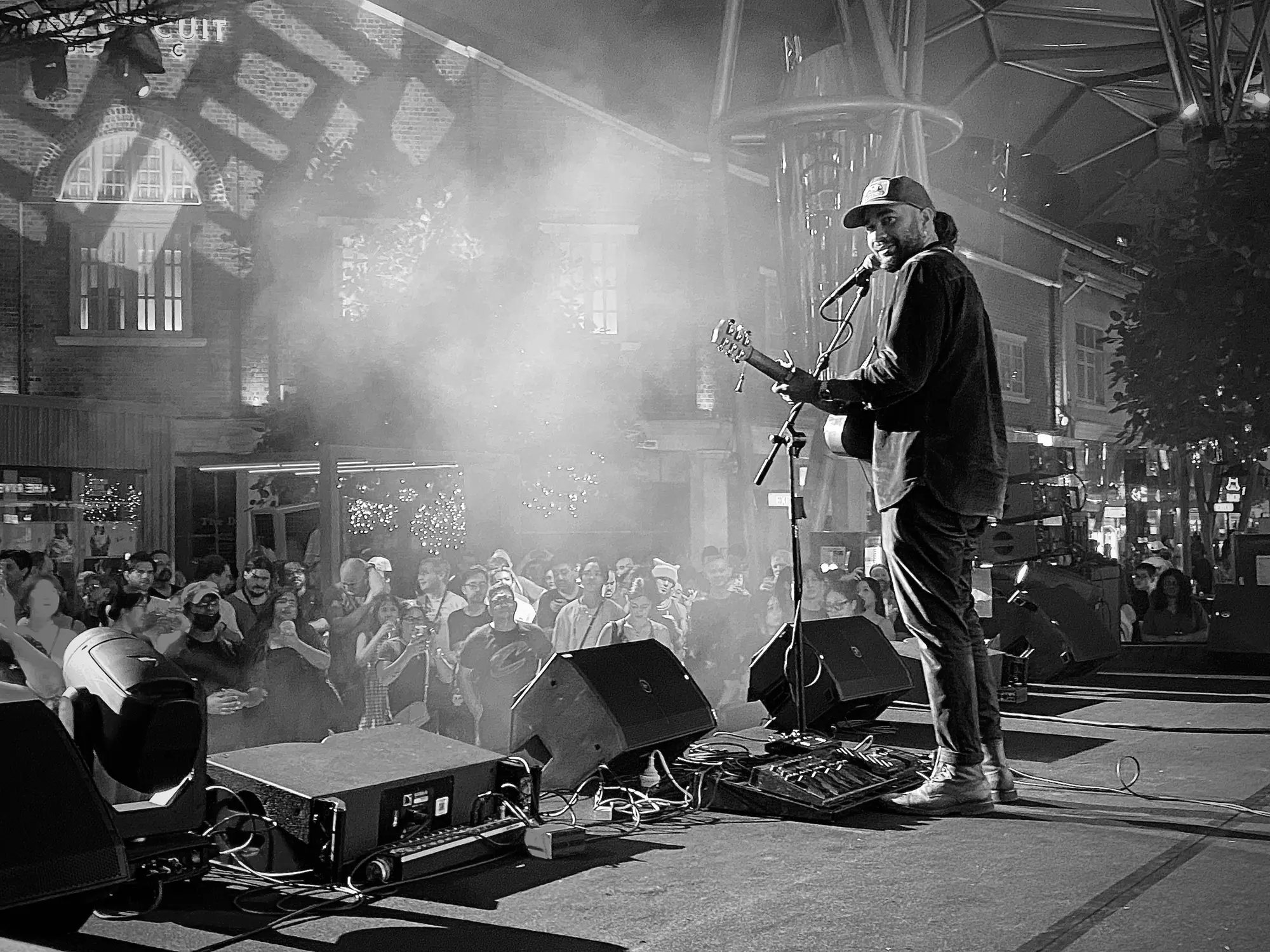 Reuben De Melo performing live to a crowd